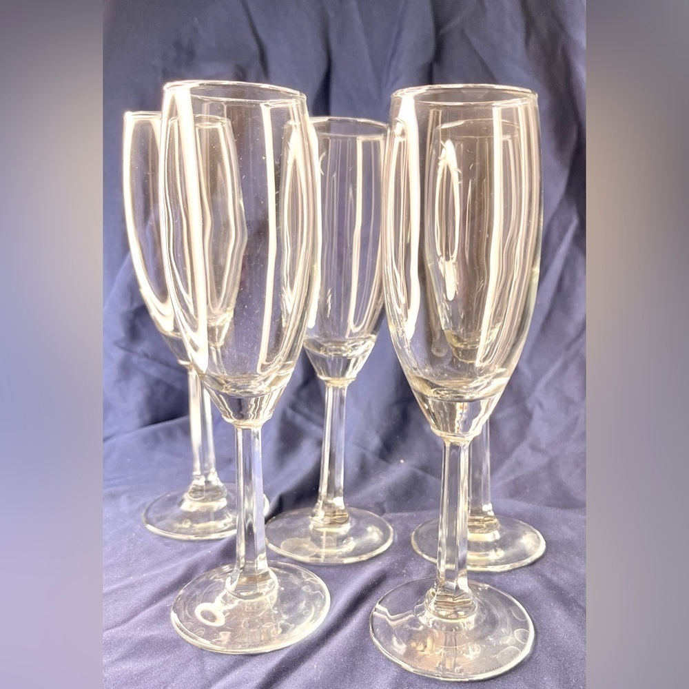 Estate Set of 5 Clear Sparkling Champagne Flutes Celebration Party Drinkware VTG